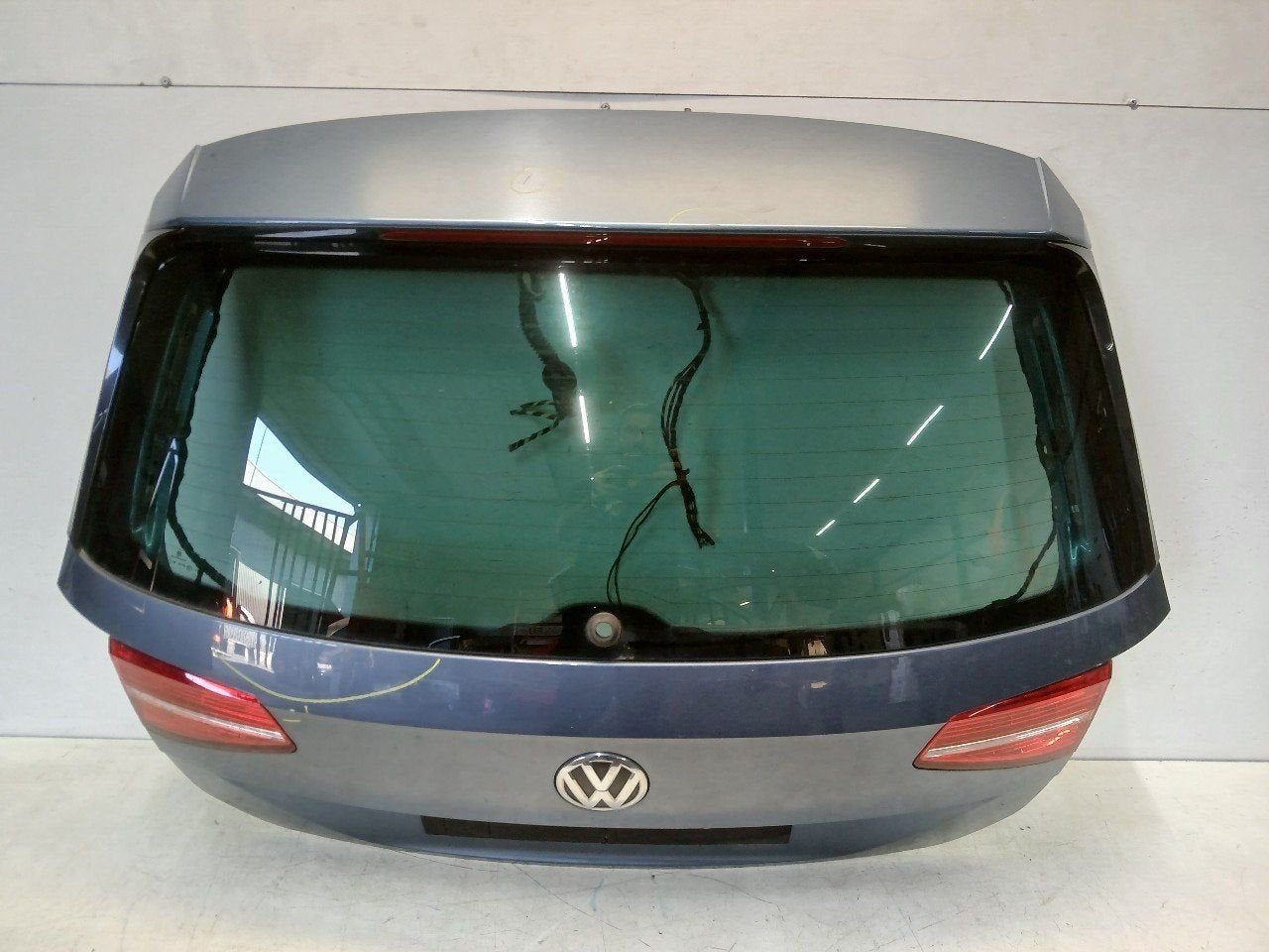 Achterklep Volkswagen Passat, Onderdelen@venauto.nl, Van der Ven Autorecycling B.V., Gebruikt, Ettenseweg 76, 4706 PB Roosendaal, The Netherlands
