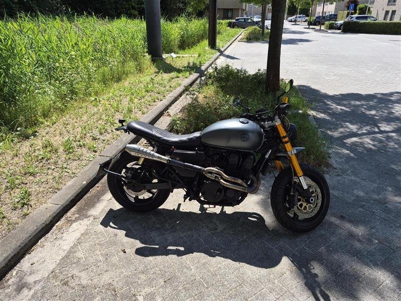 Custom Honda CB750, Motos, Permis Moto A, Occasion, Plus de 35 kW, Particulier
