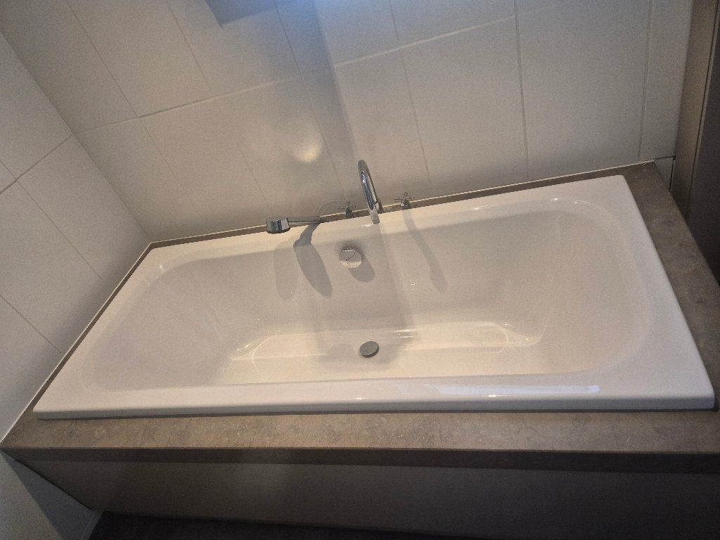 Bad + kraan en douchekop, Bricolage & Construction, Enlèvement, Comme neuf, Baignoire