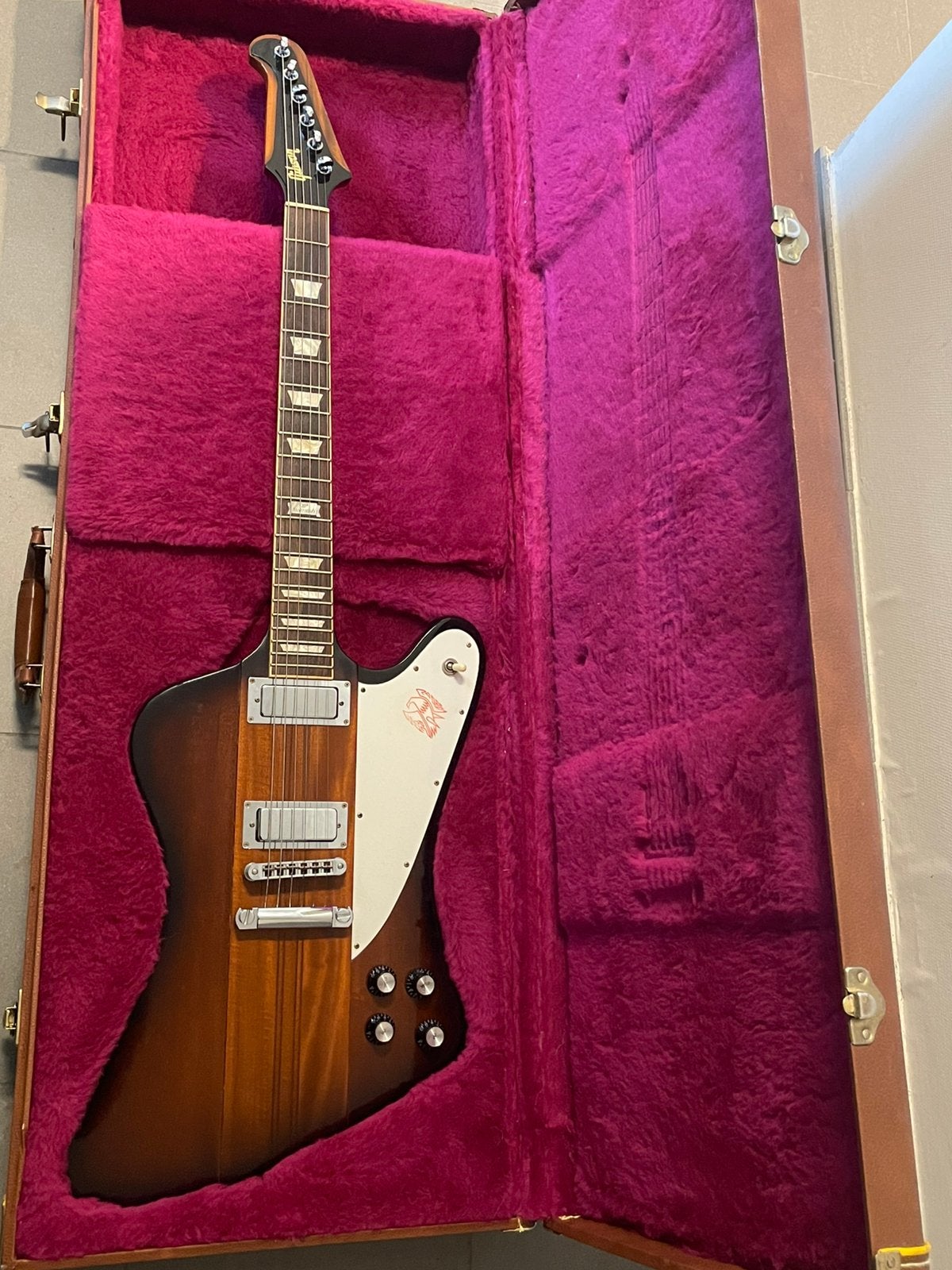 Gibson Firebird 2014 120th anniversary, Musique & Instruments, Instruments à corde | Guitares | Électriques, Enlèvement, Comme neuf