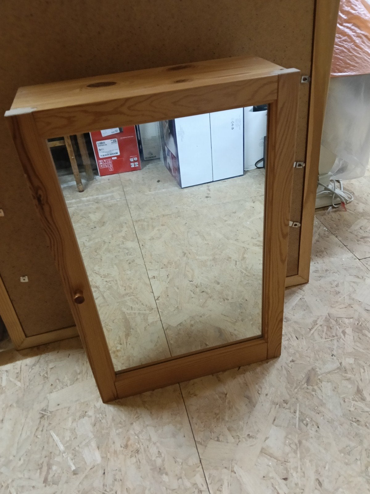Armoire à glace, Enlèvement