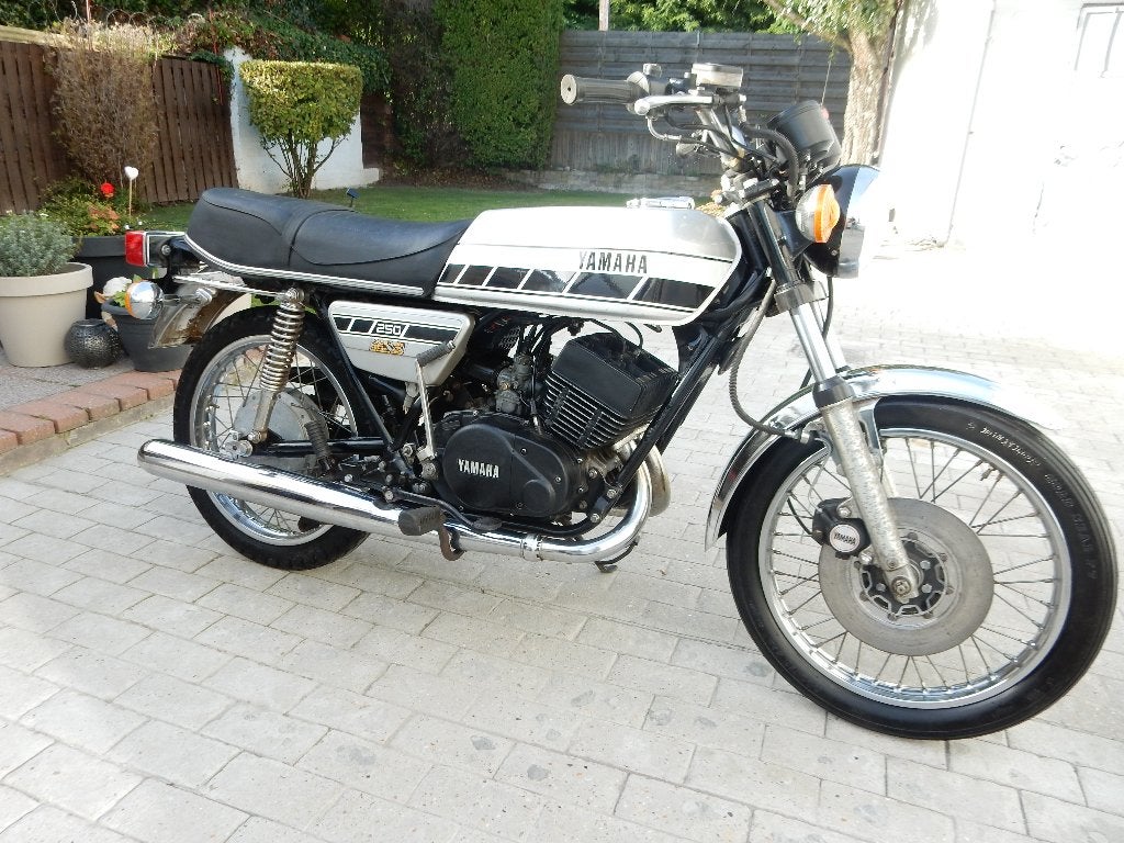 YAMAHA RD 250