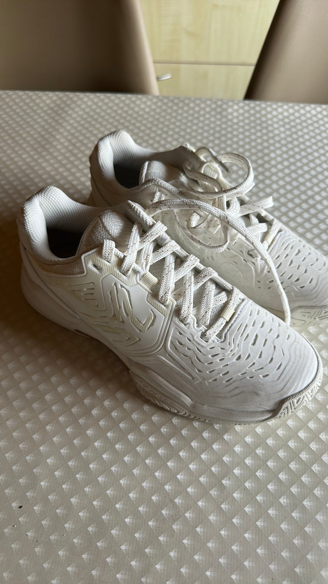 Nieuw tennisschoenen, Sport en Fitness, Tennis, Ophalen, Nieuw, Schoenen, Overige merken