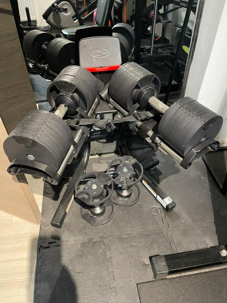Regelbare halters pumpbell 32kg, Ophalen, Zo goed als nieuw