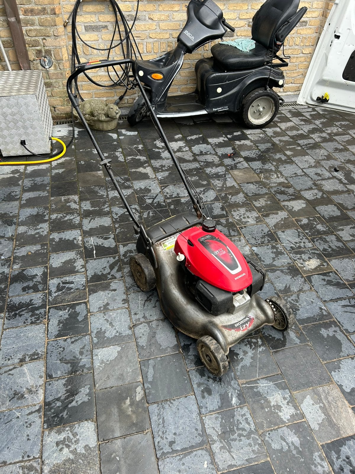 honda grasmachine, Ophalen, Zo goed als nieuw