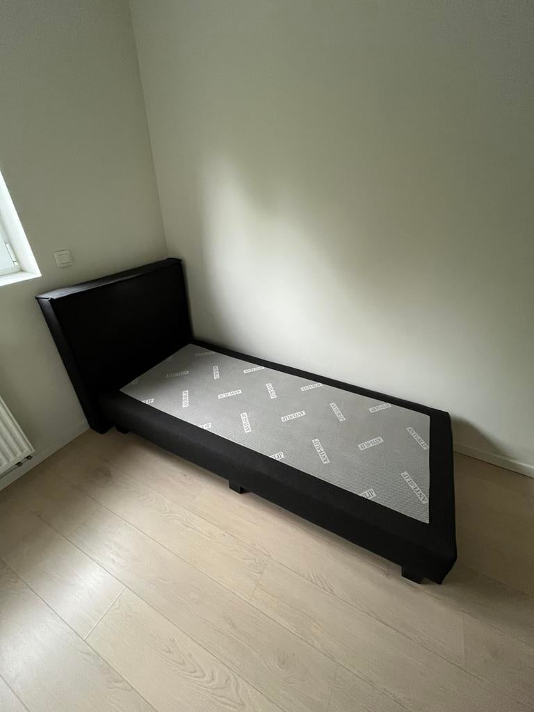 Lit boxspring - 200 x 88 x 35 (sans matelas), Maison & Meubles, Chambre à coucher | Lits boxsprings, Utilisé, 90 cm, 200 cm, Une personne