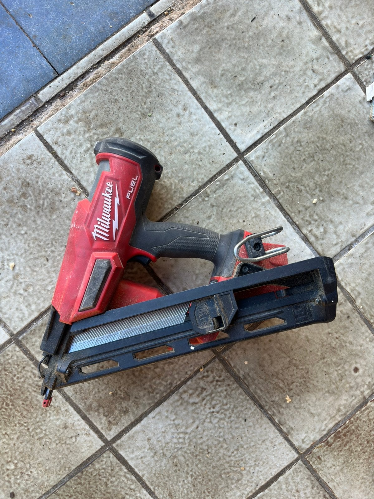 Milwaukee M18 FUEL FN15GA 15GA Afwerktacker – Body, Bricolage & Construction, Outillage | Autres Machines, Enlèvement ou Envoi
