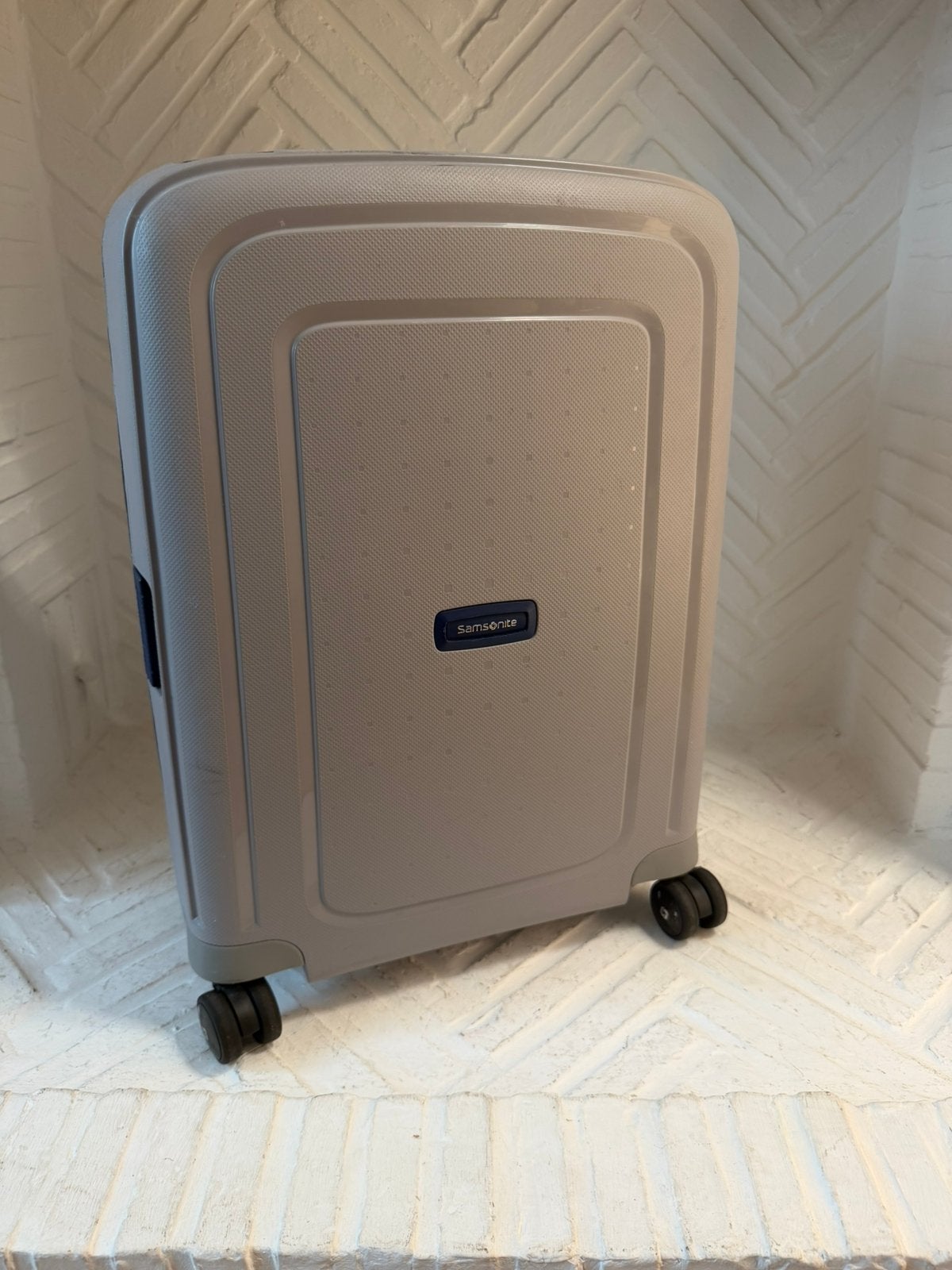 Valise Samsonite rigide à 4 roues, Enlèvement, Utilisé, Plastique dur, Roulettes