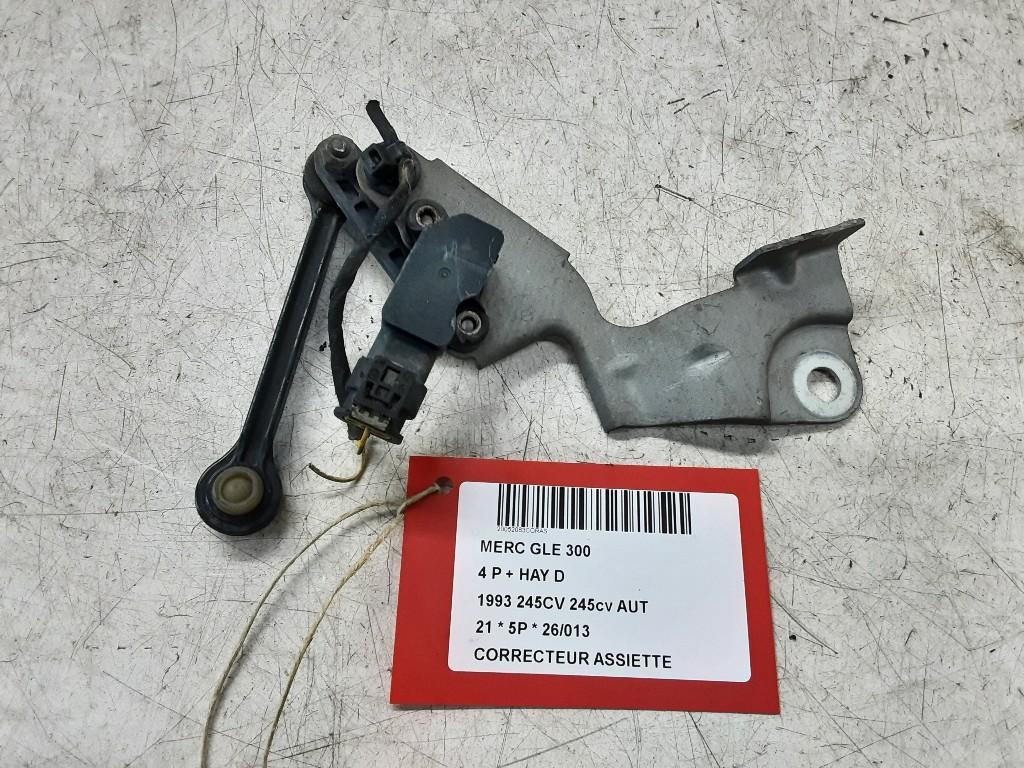 DIVERSEN CORRECTEUR ASSIETTE GLE (V167) (A0009050908), Gebruikt, Mercedes-Benz, Mevr. I. Hauben, Rue de l'Espoir 34 34
4030  GRIVEGNÉE, BE