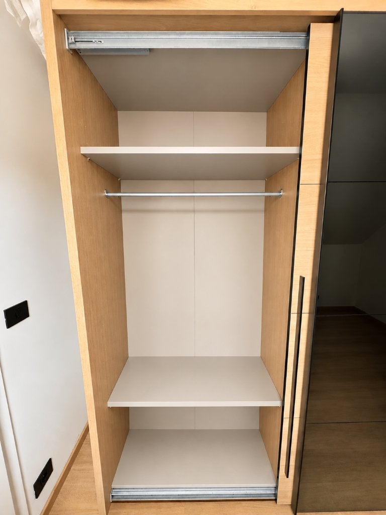 Armoire, 200 cm ou plus, Comme neuf, Enlèvement, 200 cm ou plus