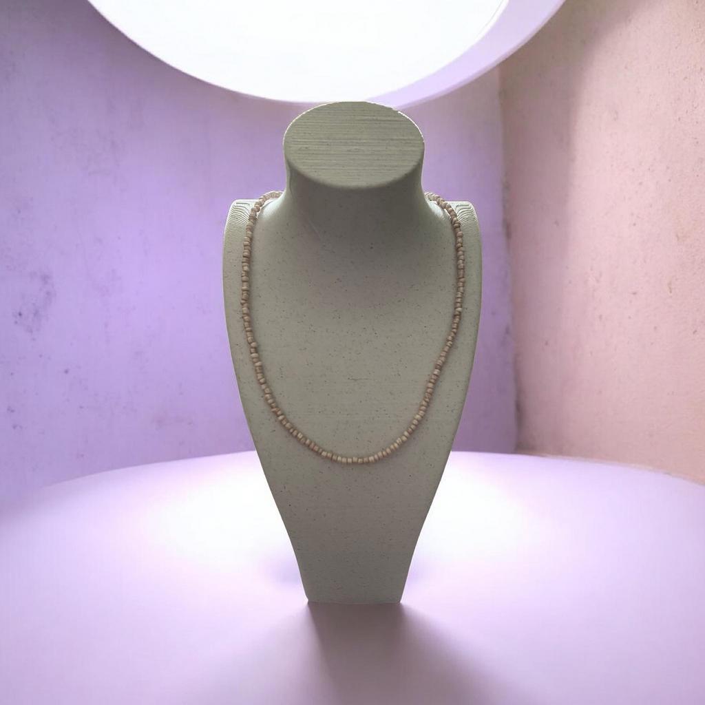 Nieuwe ketting, Bijoux, Sacs & Beauté, Colliers, Enlèvement ou Envoi, Neuf, Beige, Autres matériaux