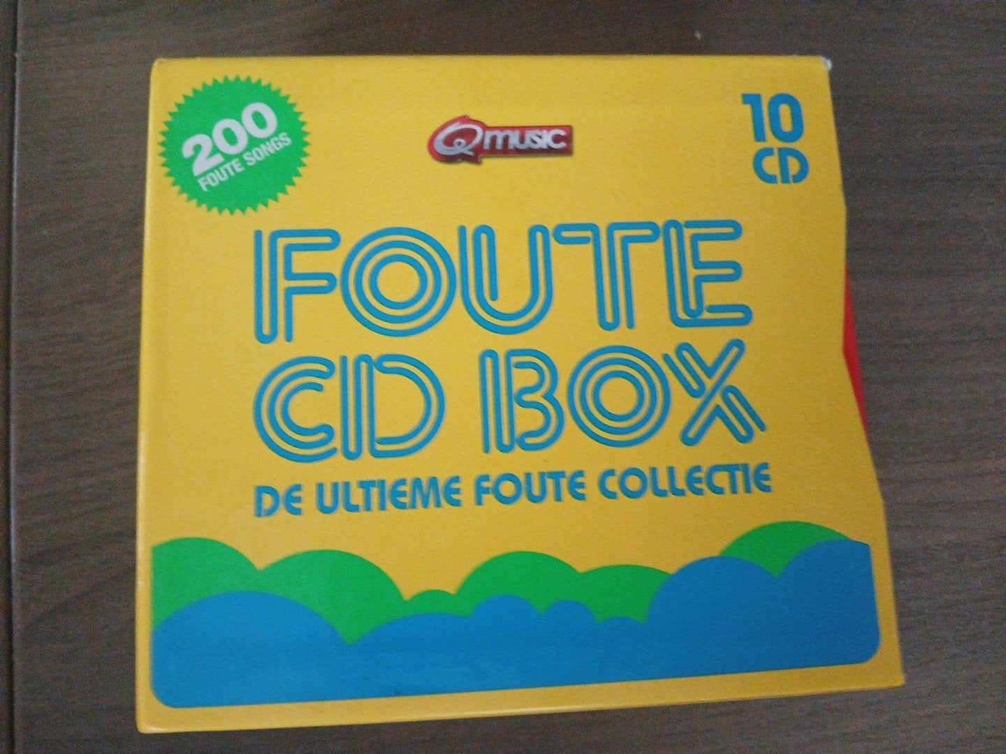 Q music Foute CD box 10x cd, Enlèvement, Comme neuf