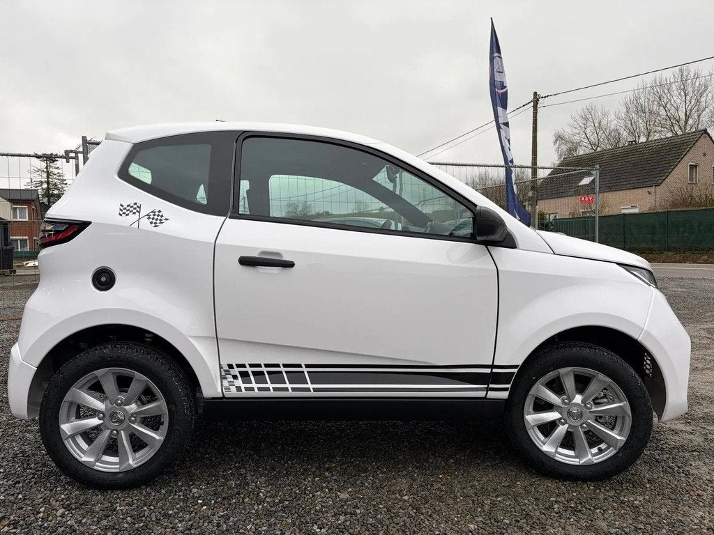 Aixam CITY EDITION DAYTONA (bj 2026, automaat), Auto's, Automaat, Leder en Stof, Wit, Bedrijf