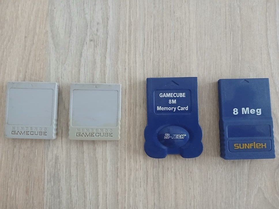 Carte mémoire Nintendo Gamecube 10€/pièce, Enlèvement