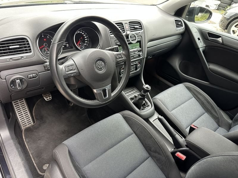 Volkswagen Golf, Auto's, Voorwielaandrijving, Gebruikt, Zwart, 4 cilinders