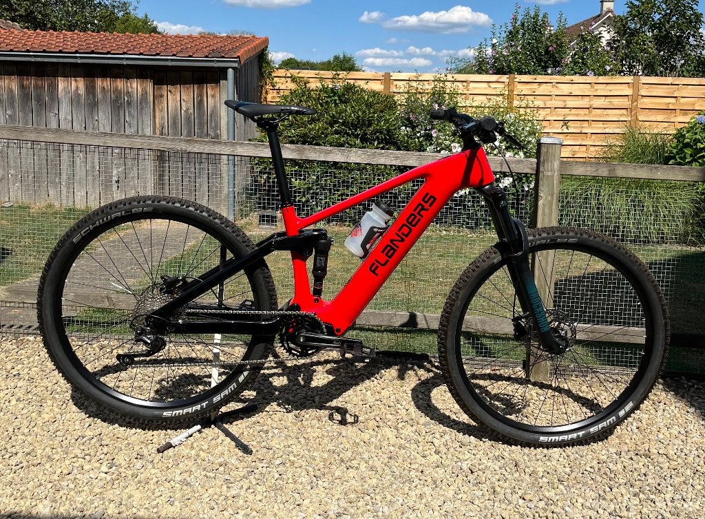 Elektrische mountainbike competitie, Fietsen en Brommers, Elektrische fietsen, Overige merken, Nieuw, Ophalen of Verzenden, 47 tot 51 cm
