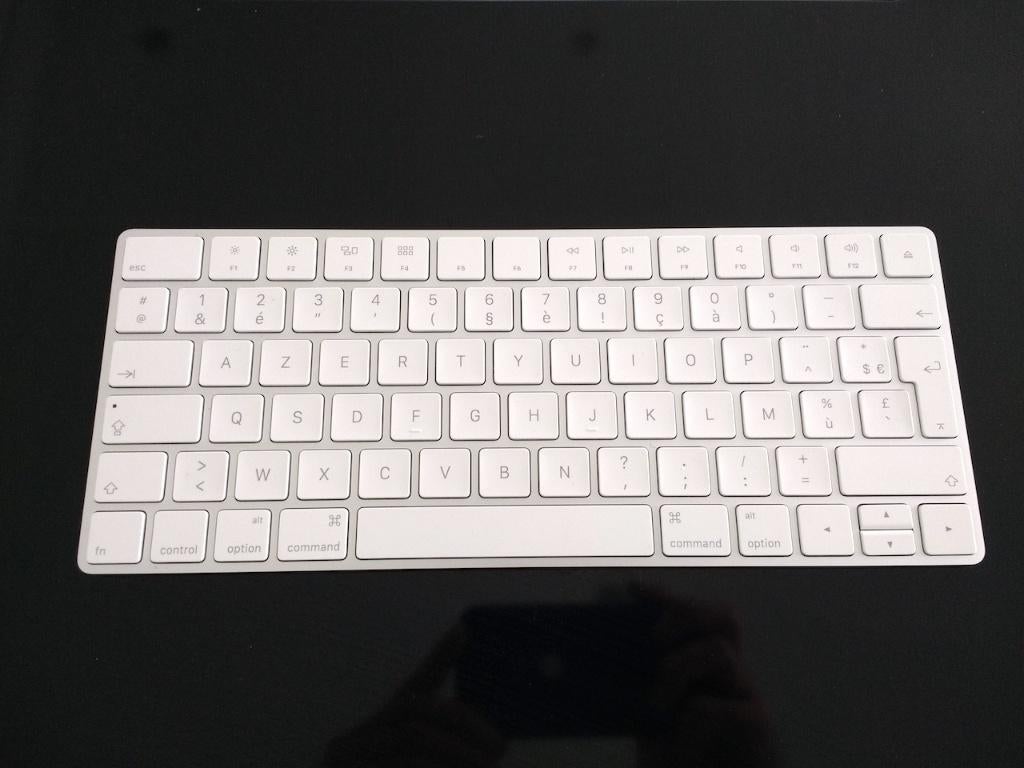 diverse toetsenborden (voor Apple & Windows & media ), Neuf, Repliable, Azerty, Enlèvement