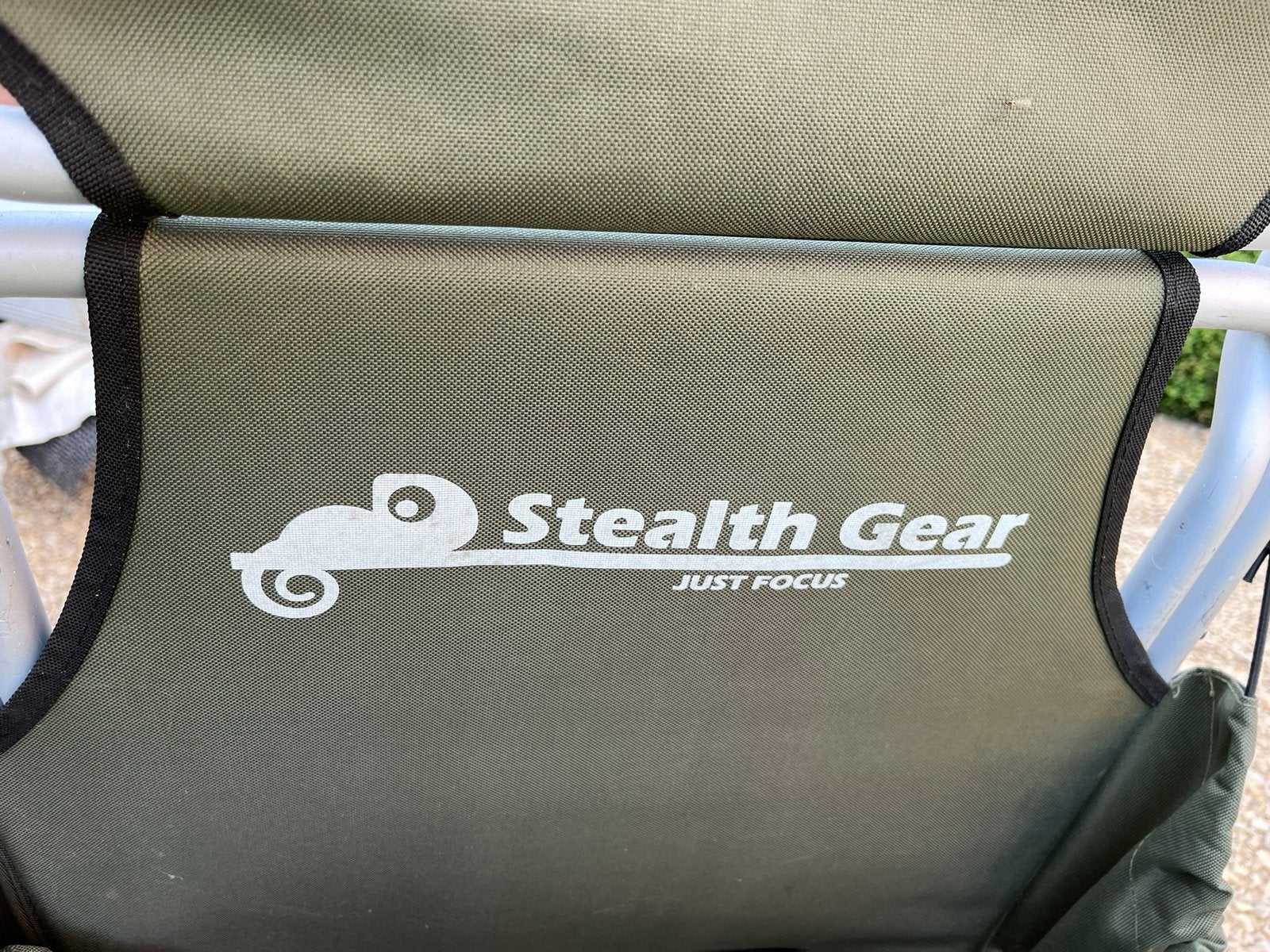 STEALTH GEAR TRANSPORT TROLLEY BOSGROEN MET ZONNEDAK, Ophalen, Zo goed als nieuw