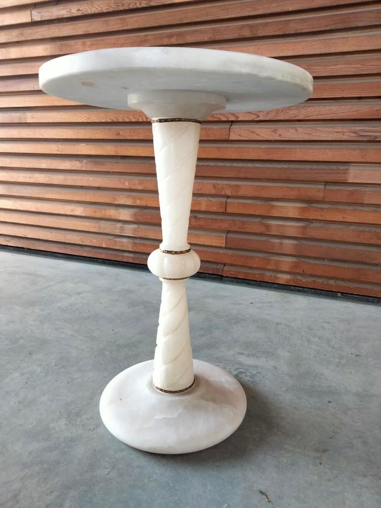 brocante bijzettafeltje pied de stal in albast, Antiek en Kunst, Ophalen