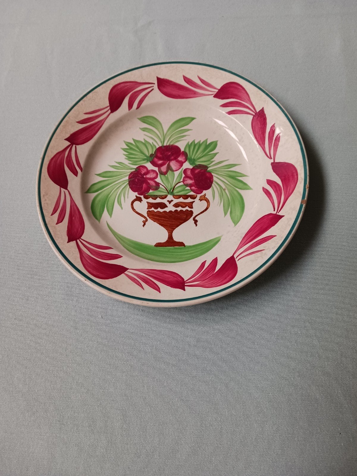 Bord 'Opaque de Sarreguemines'., Ophalen of Verzenden