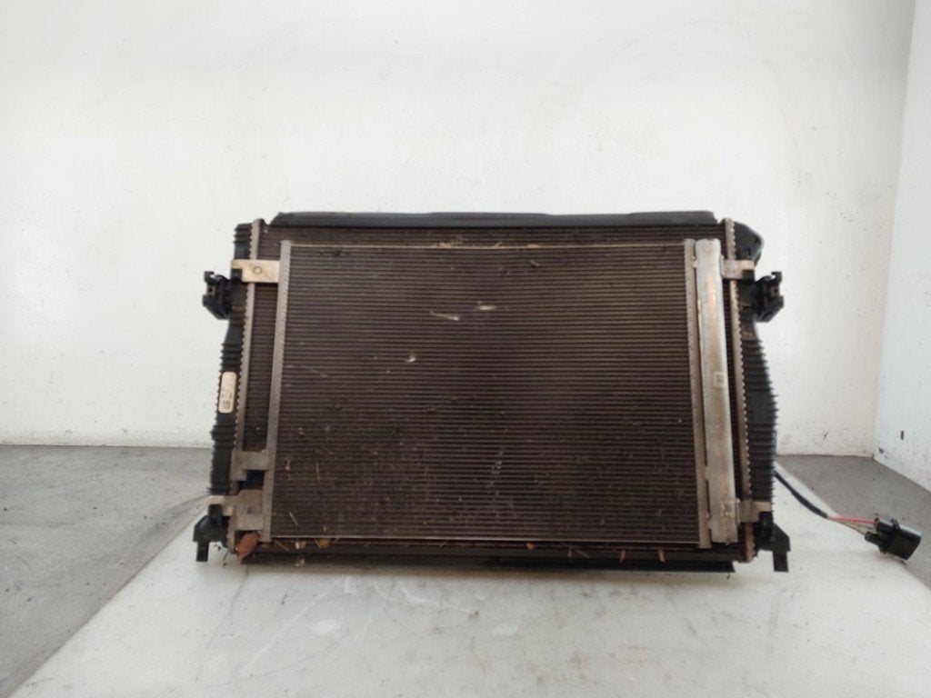 RADIATEUR COMPLEET Seat Ibiza V (KJB) (01-2017/-), Auto-onderdelen, Gebruikt, Service@seat.de, Seat Deutschland GmbH, Seat