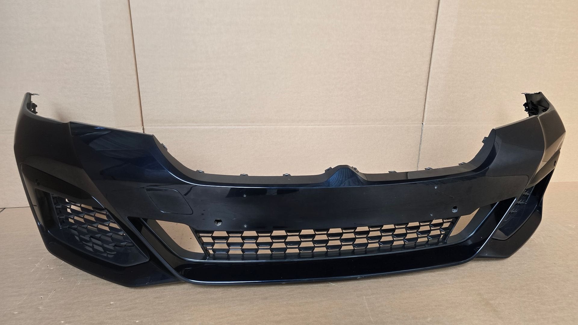 Voorbumper BMW 5 Serie G30 G31 LCI M PAKKET 51118098644 PDC, Auto-onderdelen, Gebruikt, -, Voor, Ophalen of Verzenden