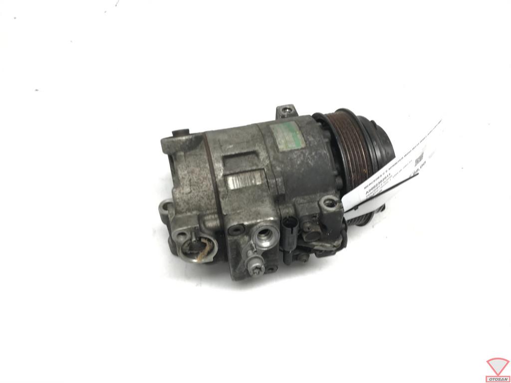 Mercedes C E Sprinter W202 W210 W901 Aircopompe A0002302011, Mercedes-Benz AG, Mercedes-Benz, Utilisé, Mercedesstrasse 120
70372  Stuttgart, DE