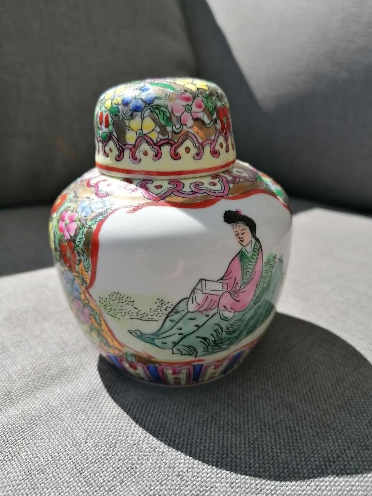 pot à gingembre en porcelaine chinoise, Enlèvement