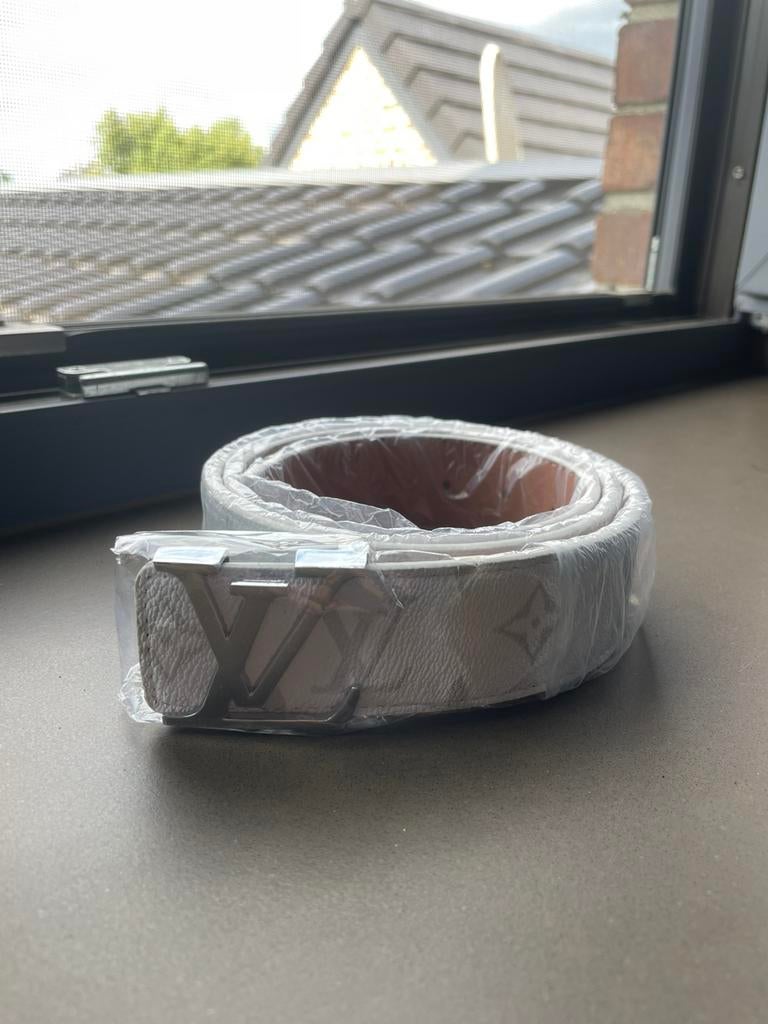 witte louis vuiton riem, Ophalen of Verzenden, Nieuw, Wit, Riem of Ceintuur