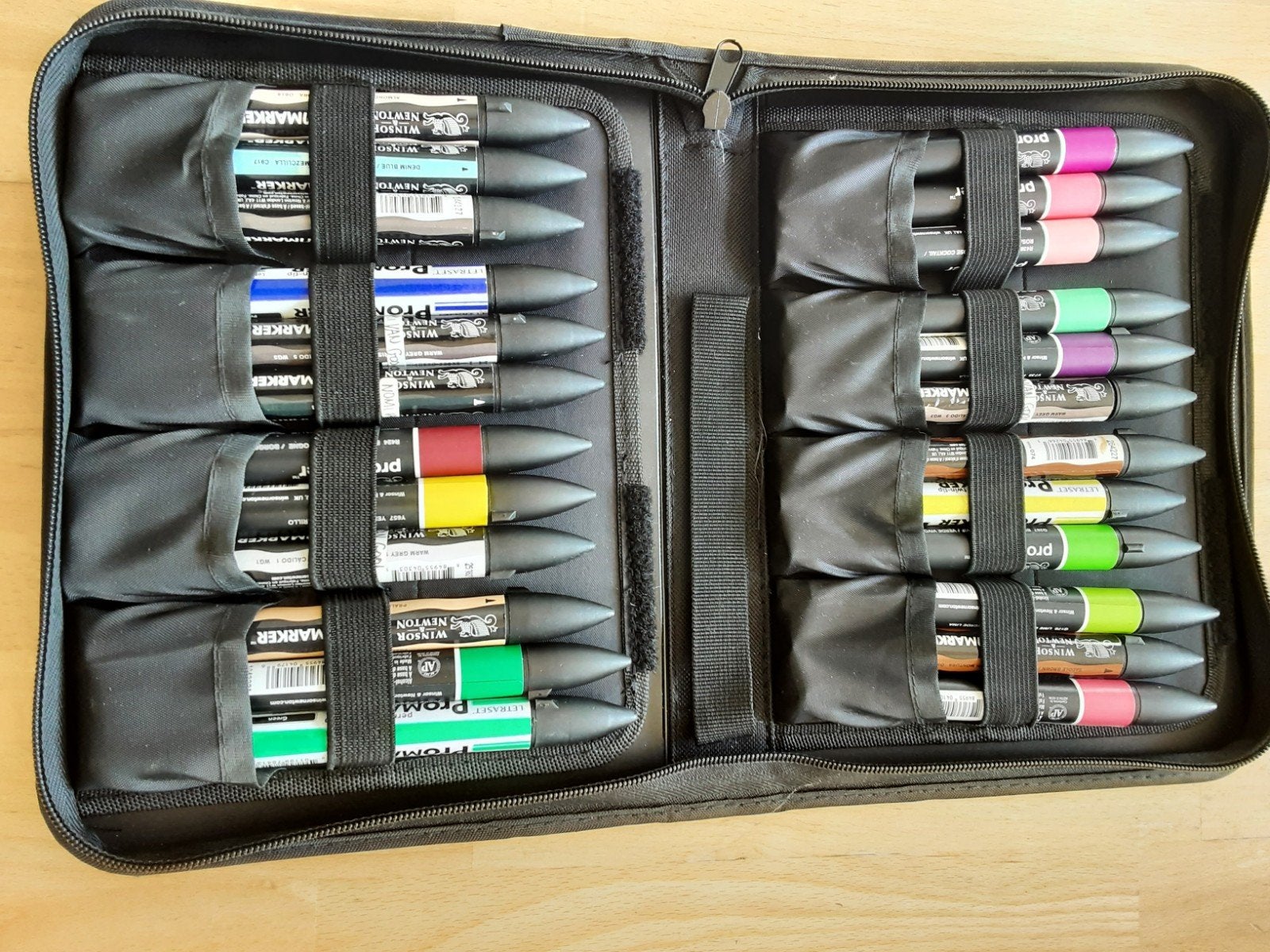 24 Winsor&Newton ontwerpstiften, Ophalen