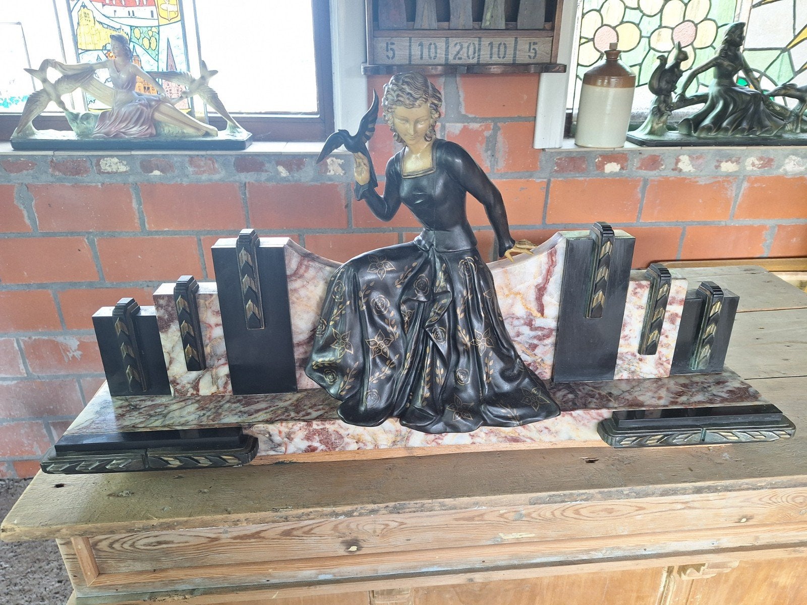 beeld art deco, Ophalen