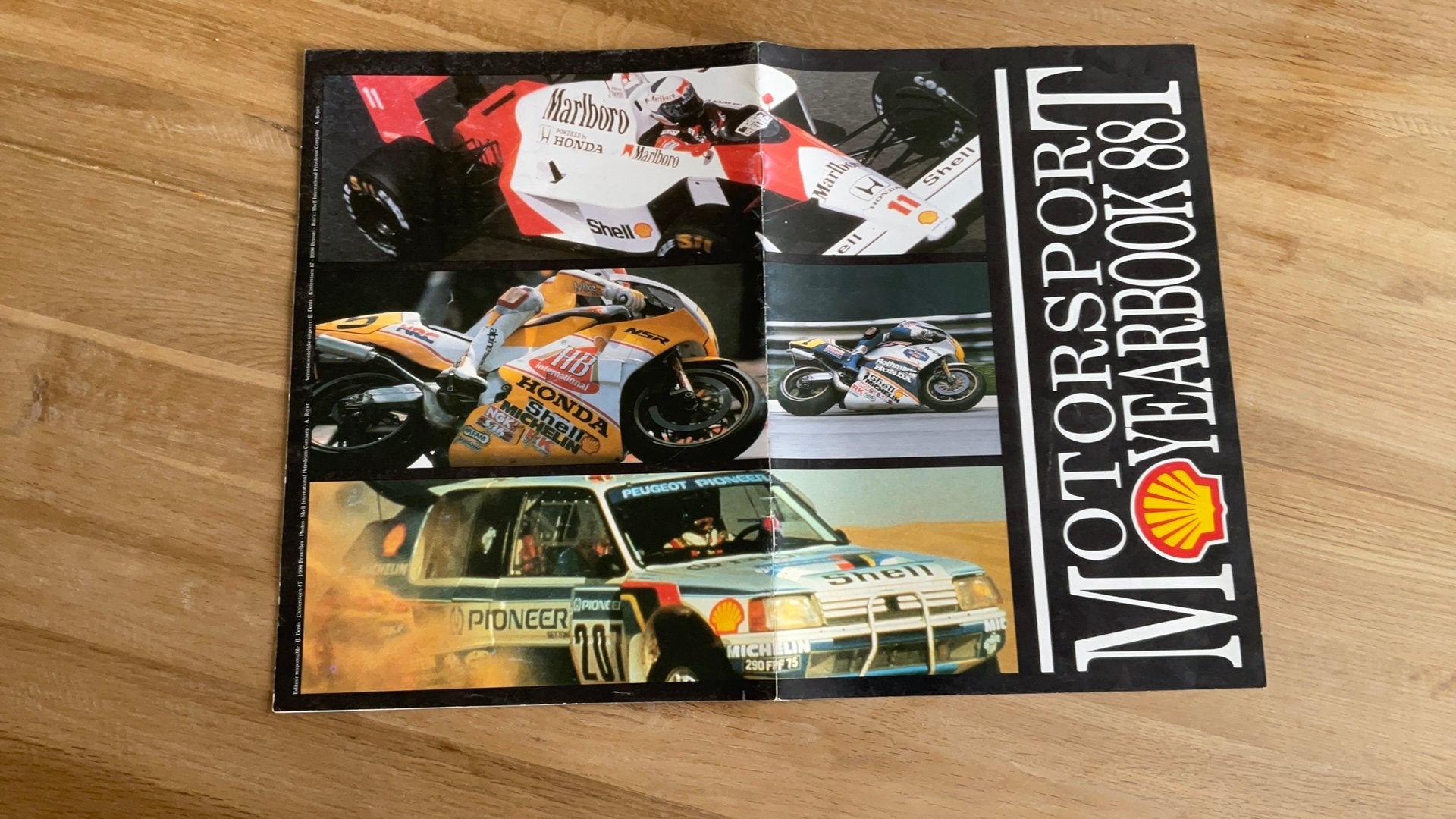 Shell jaarboek 1988, Ophalen of Verzenden, Gelezen, Sport en Vrije tijd
