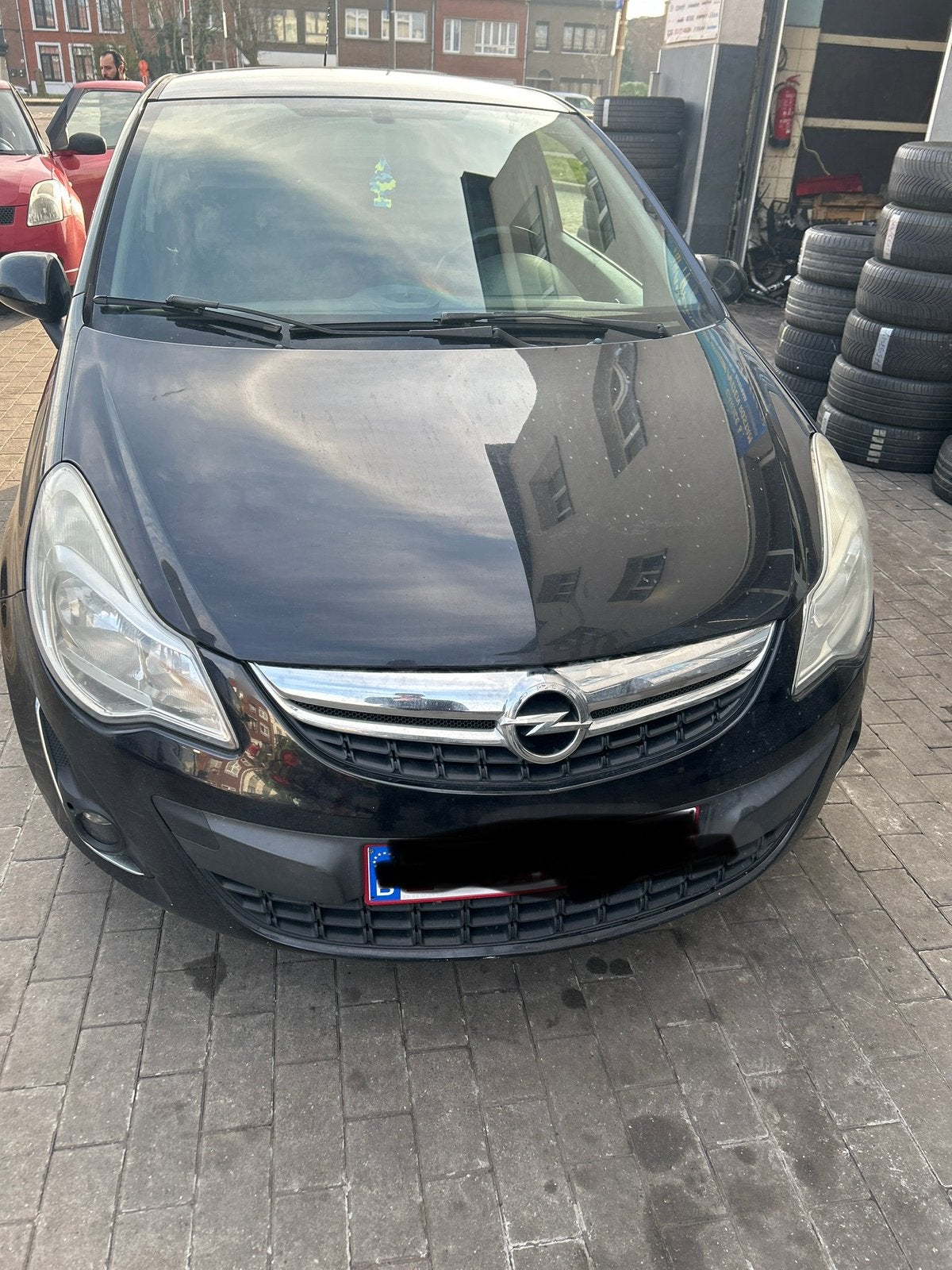 Opel Corsa, Autos, Opel, Particulier, Corsa, Air conditionné, Essence, Euro 5, 3 portes, Boîte manuelle, Noir, Noir, Tissu, Enlèvement