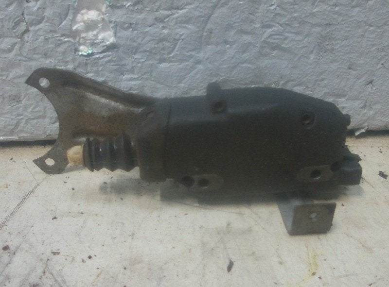 VEROUILLAGE CENTRALISEE CAPOT MOTEUR Opel Calibra, Autos : Pièces & Accessoires, Opel, Opel Automobile GmbH, Utilisé, Kontakt-opel@opel.com