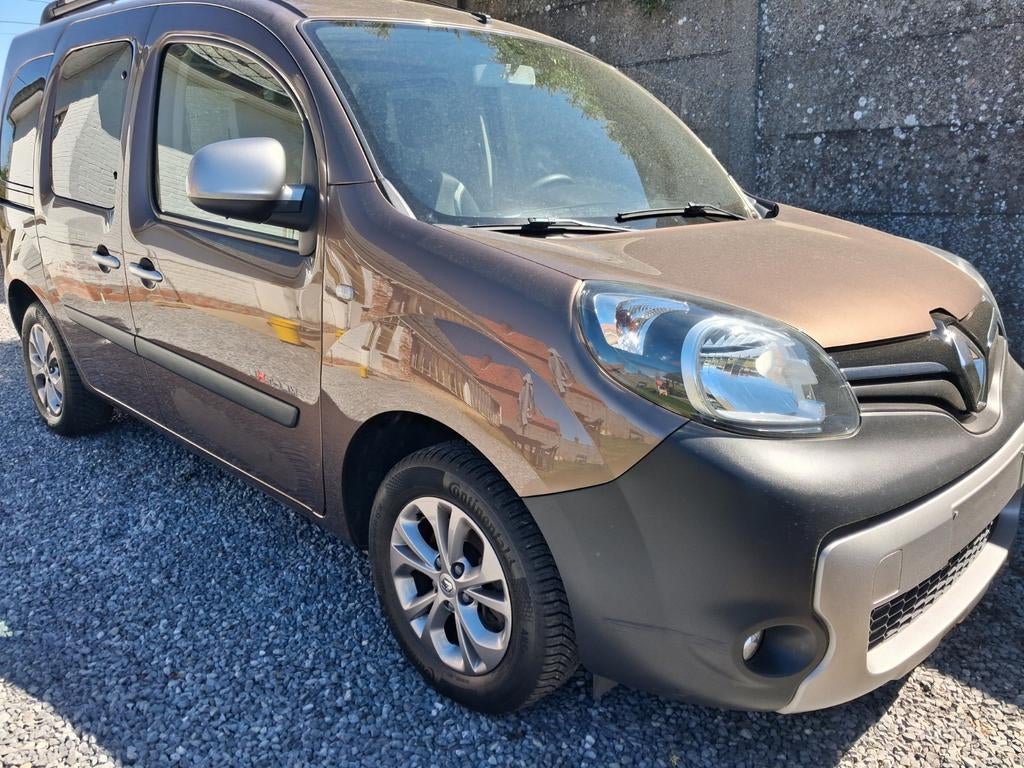 Renault kangoo benzine in perfecte staat, Auto's, Euro 5, Monovolume, 1600 cc, Handgeschakeld