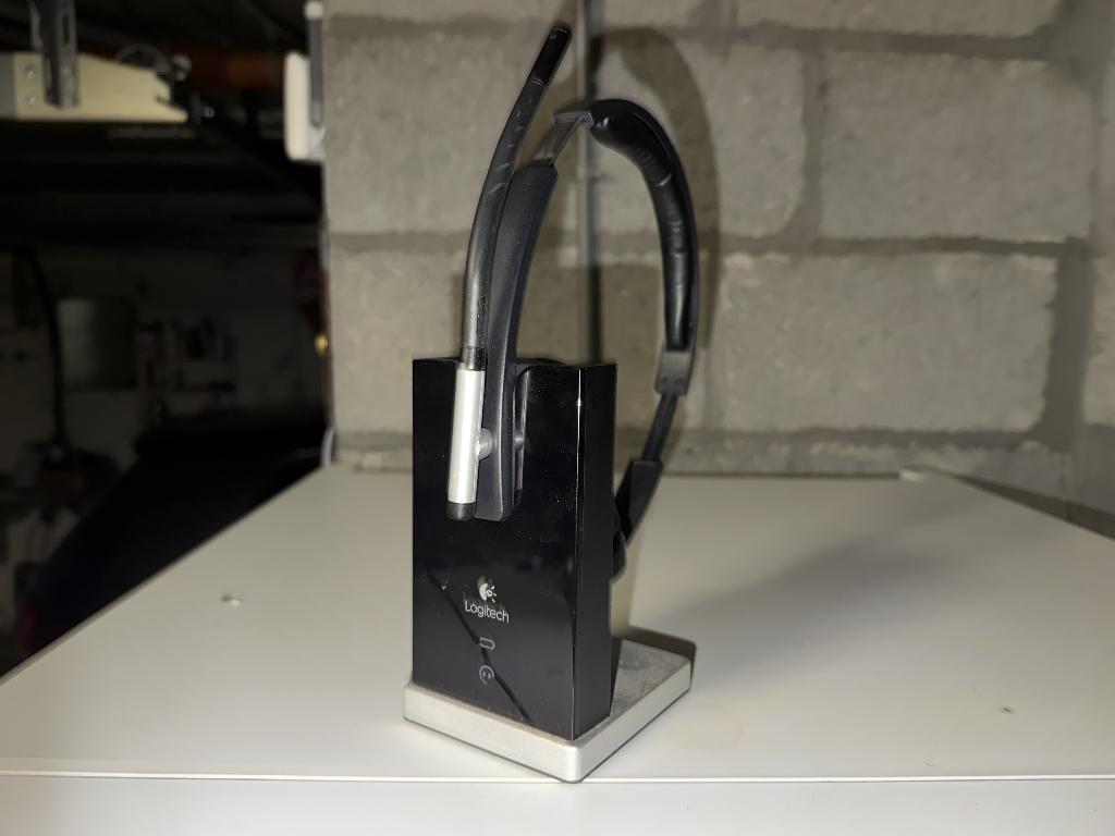 Casque Bluetooth Logitech avec chargeur, Enlèvement ou Envoi, Logitech, On-ear, Utilisé