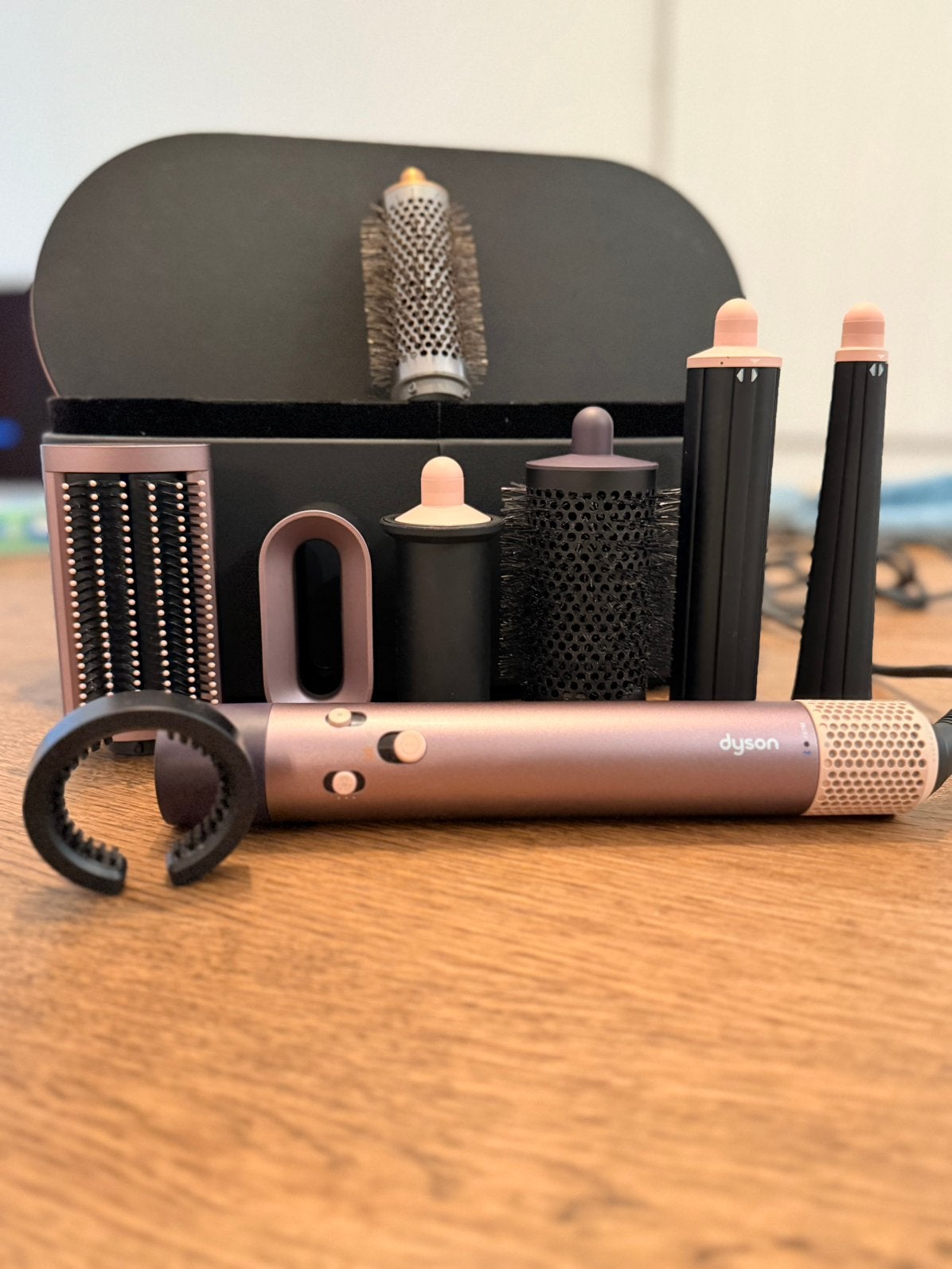 Dyson airwrap i.d - factuur - Nieuwstaat, Handtassen en Accessoires, Ophalen