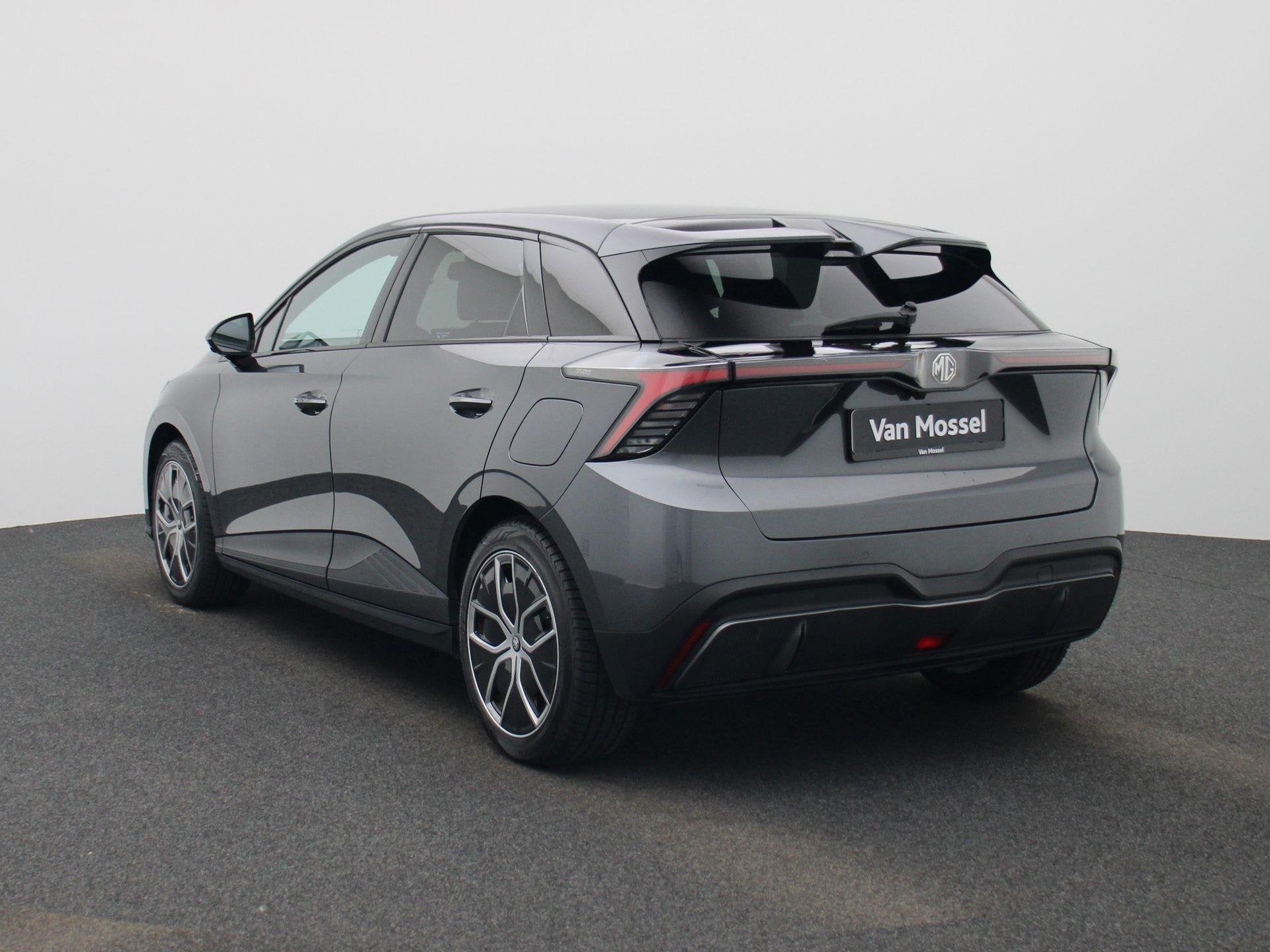 MG MG4 64 kWh Luxury SOH 95.9%| CAMERA | CARPLAY | NAVI, Auto's, Automaat, Gebruikt, 1675 kg, 5 zetels