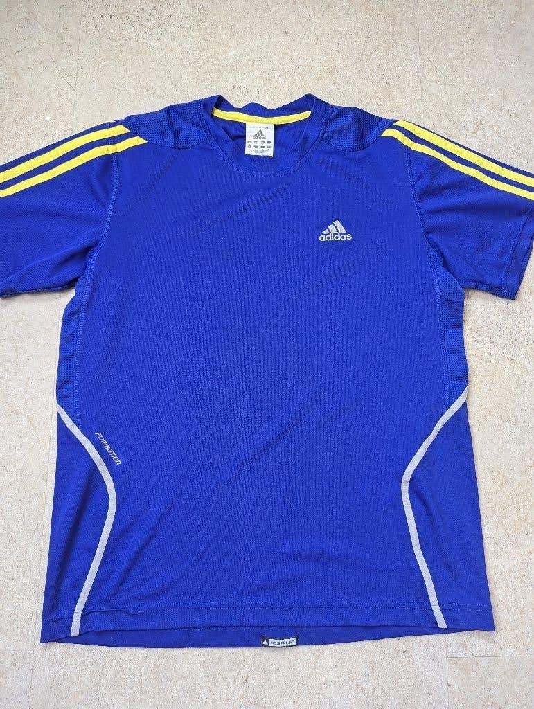 T-Shirt Adidas - Taille S, Vêtements | Hommes, Vêtements de sport, Fitness, Comme neuf, Adidas, Bleu
