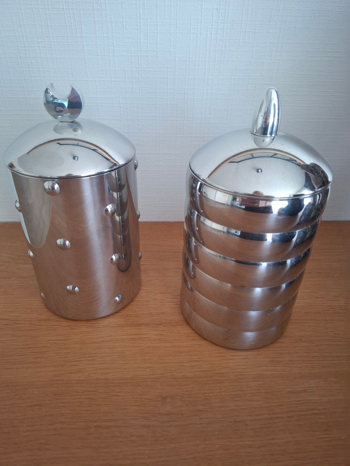 Alessi voorraadpotten kalisto, Enlèvement