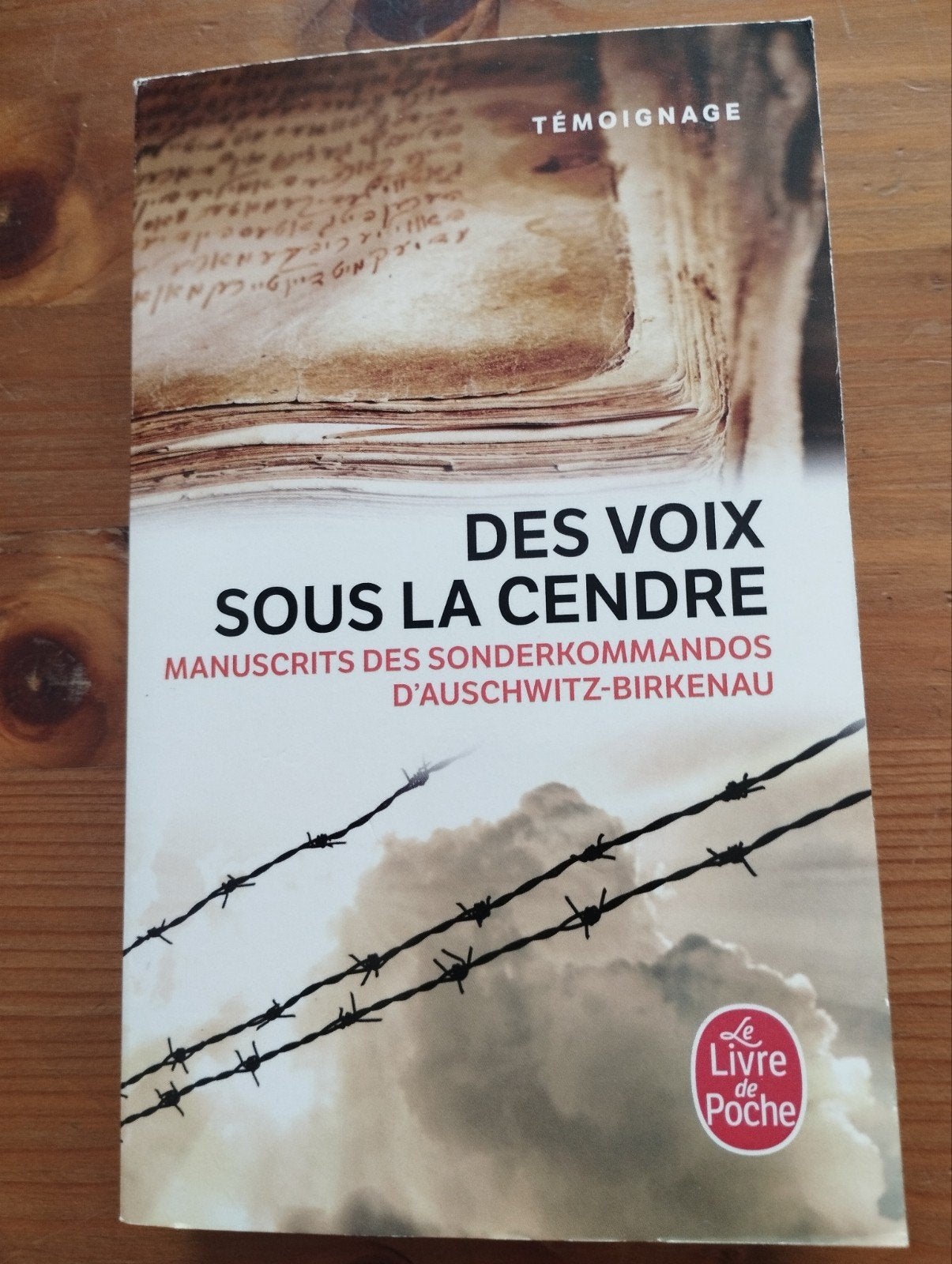 Des Voix sous la cendre, Livres, Essais, Chroniques & Interviews, Enlèvement ou Envoi