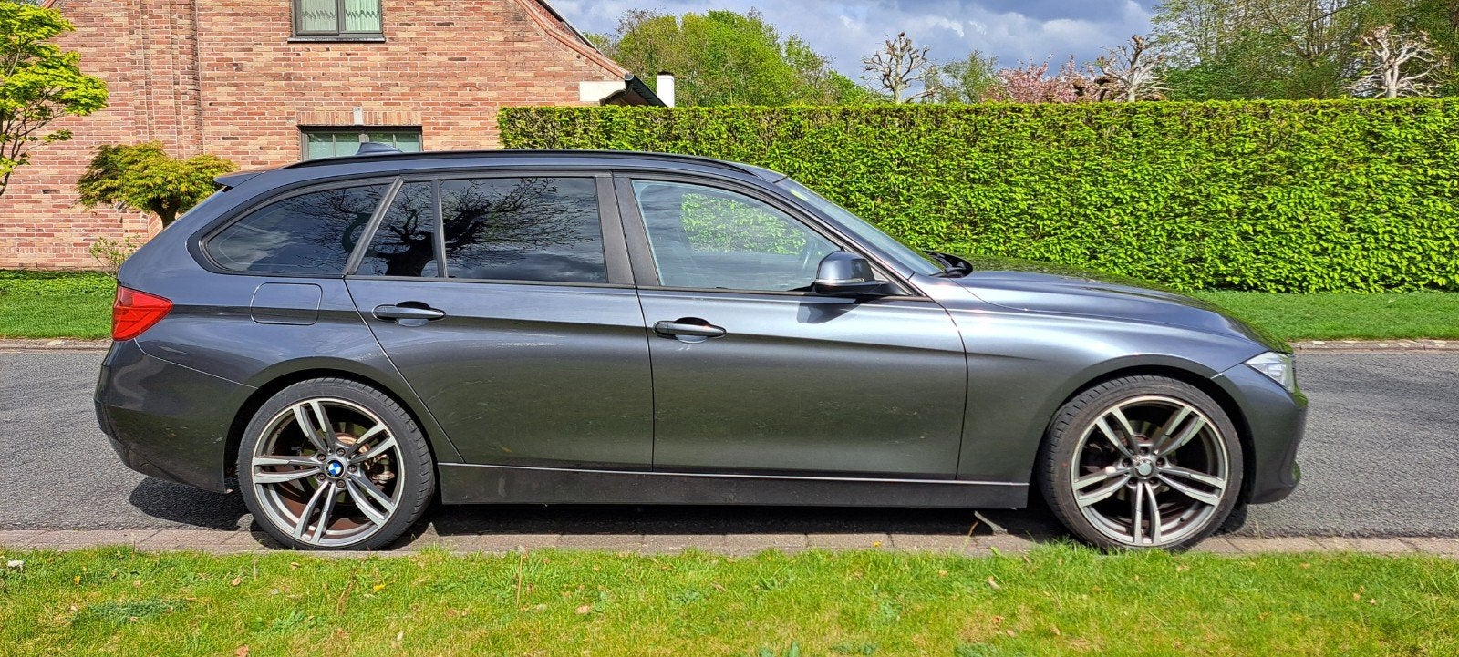 BMW 318D stationwagen, Autos, Euro 5, Achat, Boîte manuelle, Autres couleurs