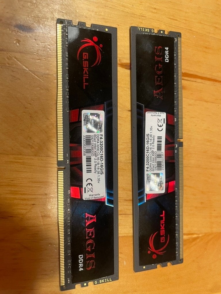 16gb DDR4 (2x8) - 3200mt/s 16CL, Computers en Software, RAM geheugen, DDR4, Ophalen of Verzenden, Zo goed als nieuw, Desktop