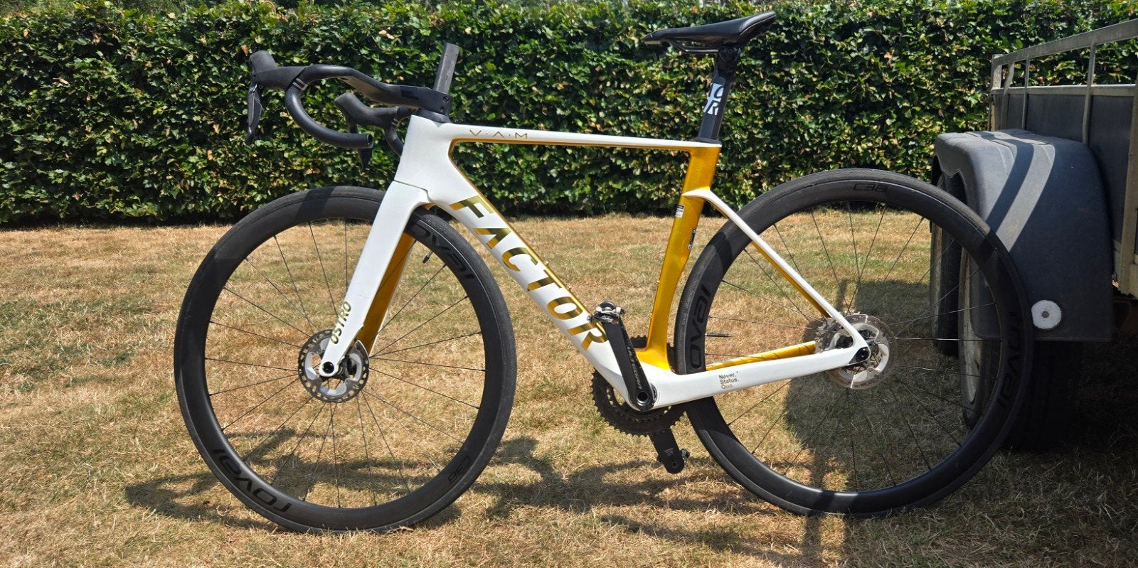 FACTOR kader+stuur., Fietsen en Brommers, Ophalen, Carbon