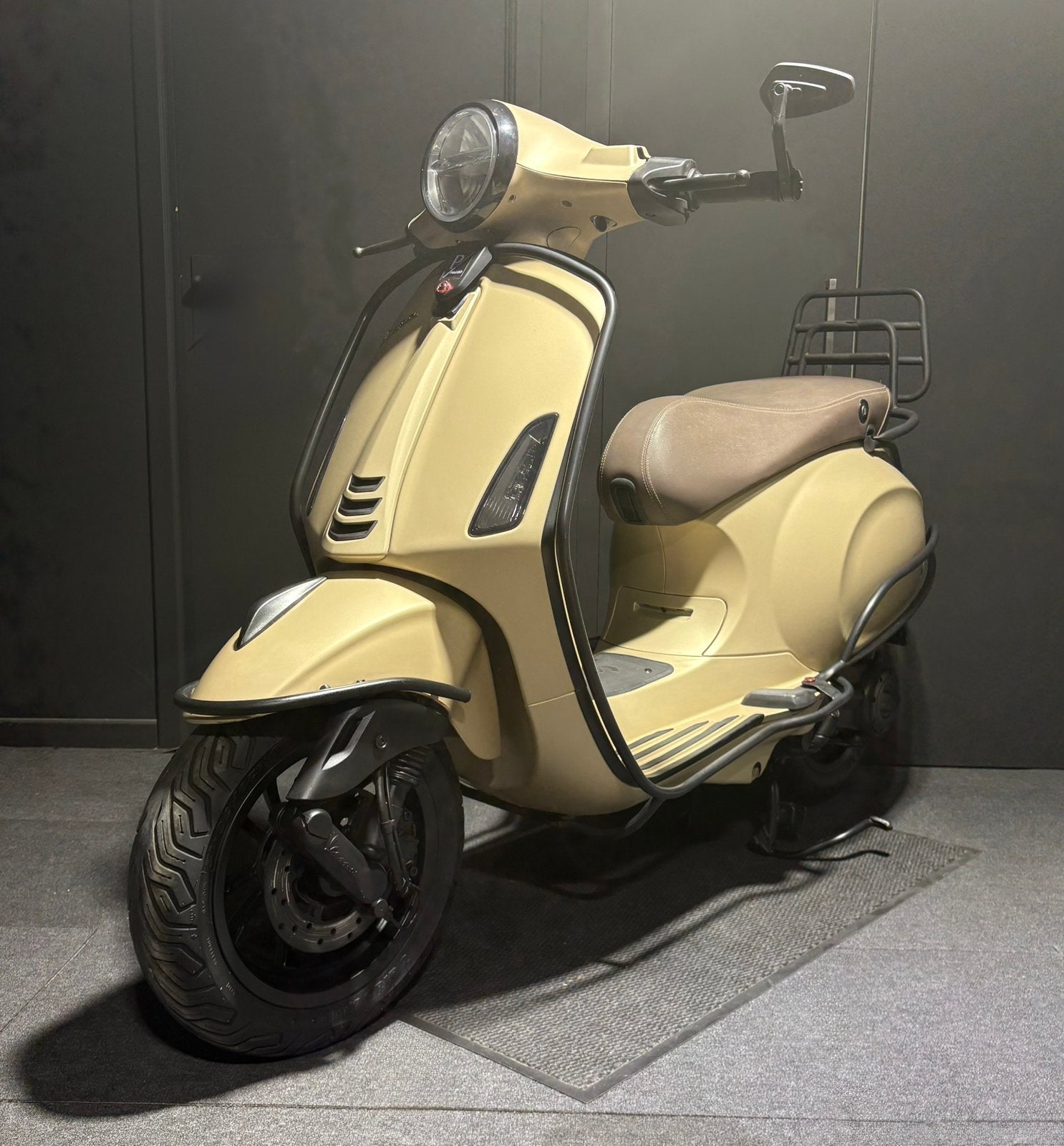 Vespa S Primavera A- klasse — DessertSand, Fietsen en Brommers, Scooters | Piaggio, Ophalen, Klasse A (25 km/u), Zo goed als nieuw