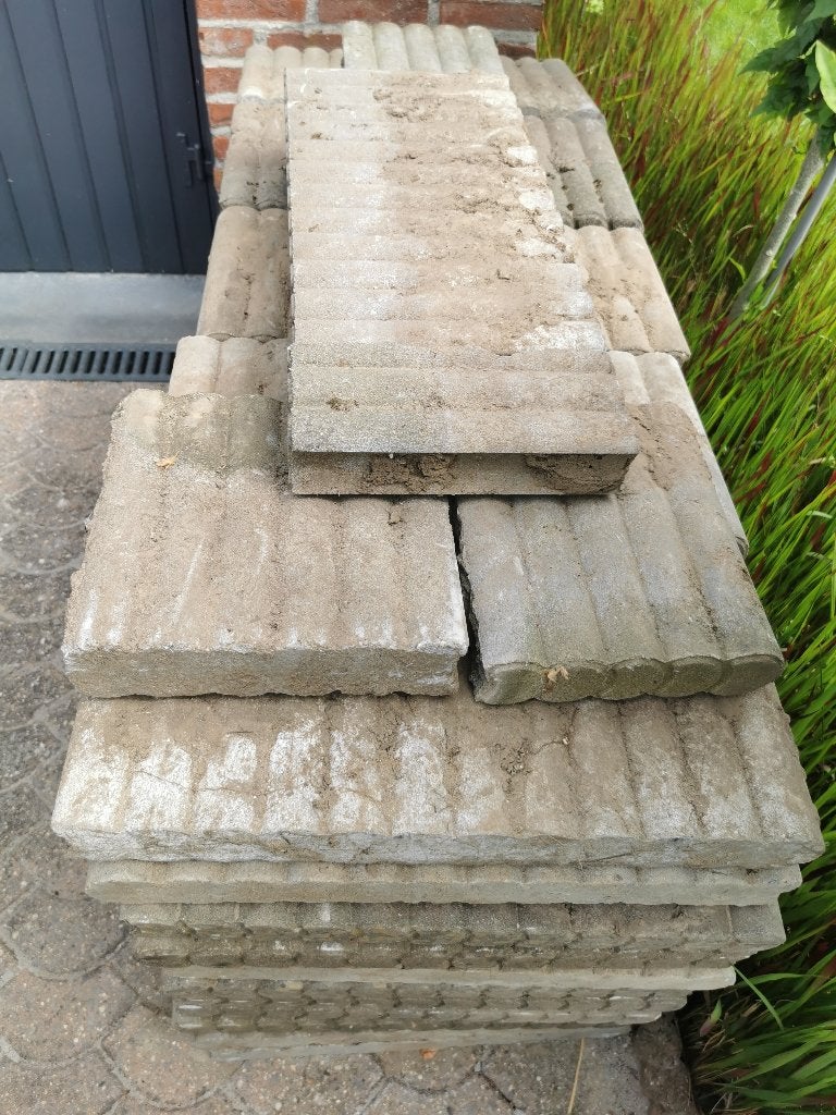 56 stuks palissade  grijs 50 x 20 x 6 cm, Ophalen, Gebruikt, Beton