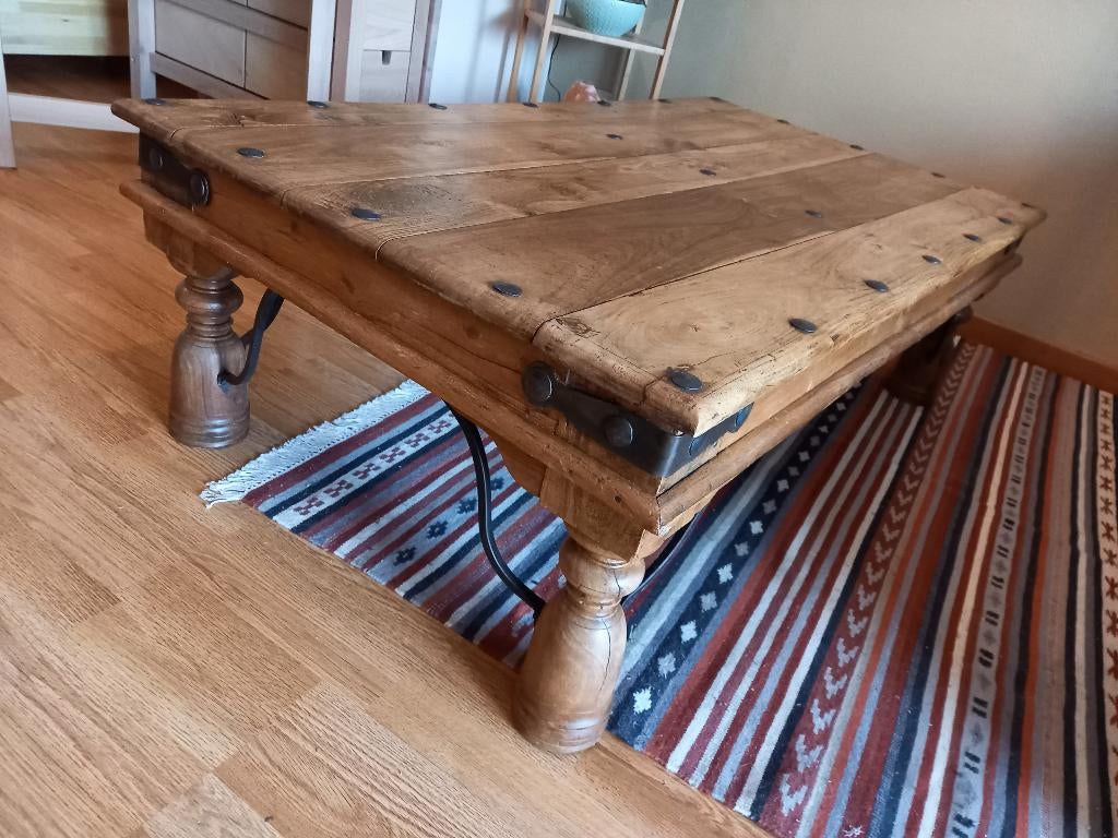 Salontafel kersenhout palissander, Ophalen, Gebruikt, 50 tot 100 cm, Oosters