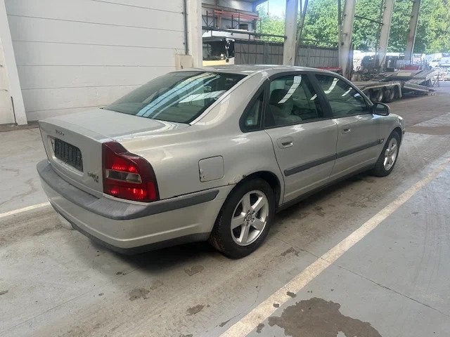 Volvo S80 T6 / 6CYL (bj 1998, automaat), foto 6
