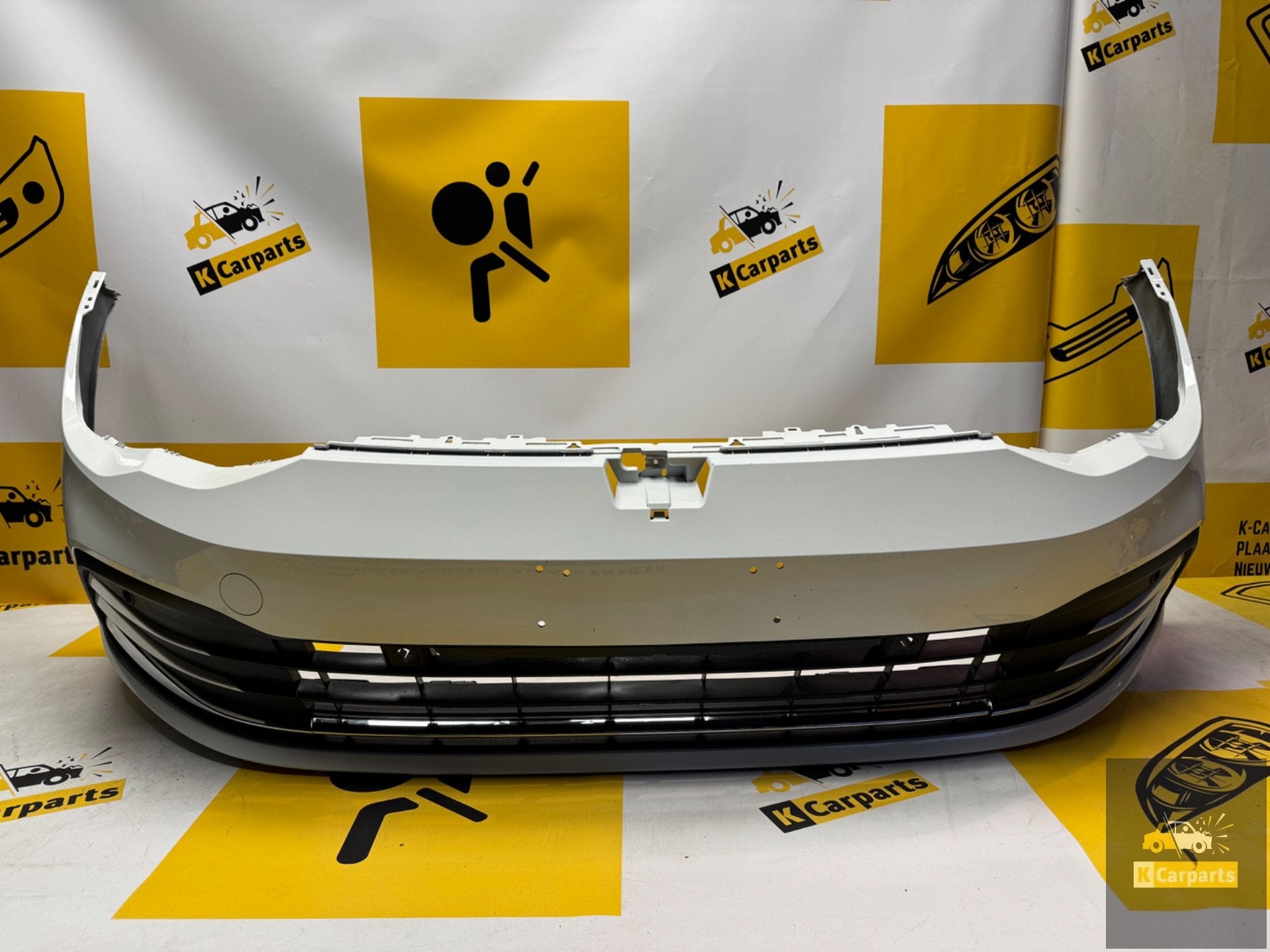 Volkswagen Golf 8 VIII Voorbumper LC9A 5H0807221H, Info@fabrikant.eu, Bumper, Fabrikant BV, Gebruikt