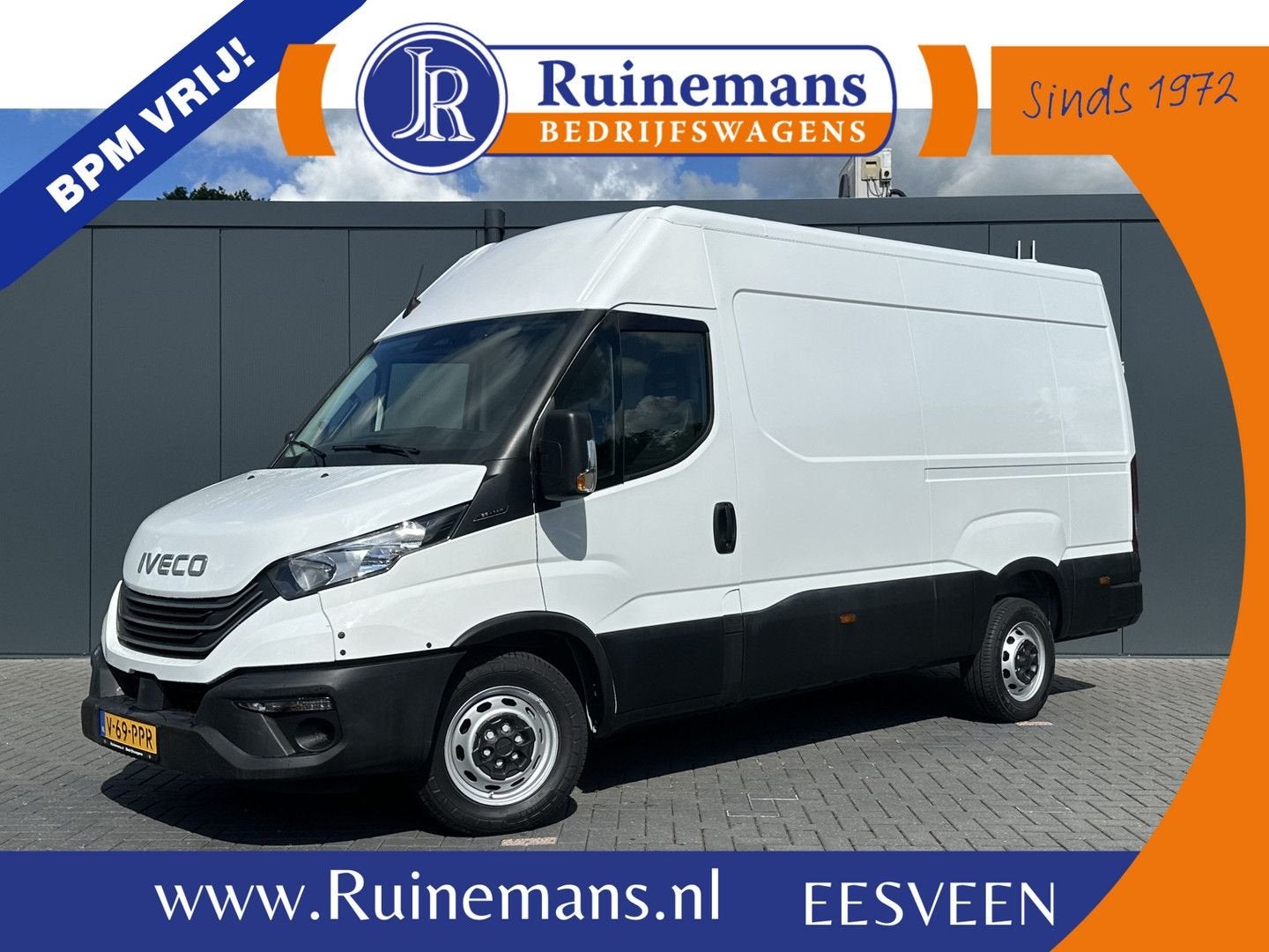 Iveco Daily 35S14 2.3D 136 PK FACELIFT / L2H2 / ** 20.950 KM, Auto's, Bestelwagens en Lichte vracht, Iveco, Wit, Trekhaak, Onderhoudsboekje